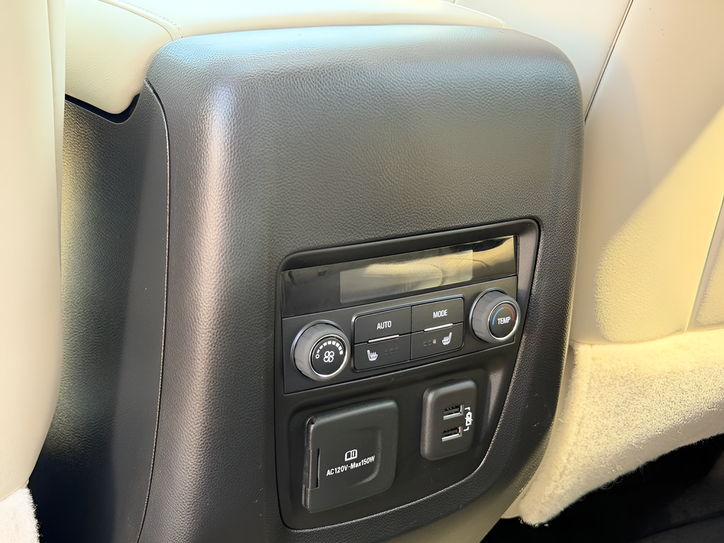 Used 2022 Buick Enclave Premium w/ Experience Buick Package FWD image 20