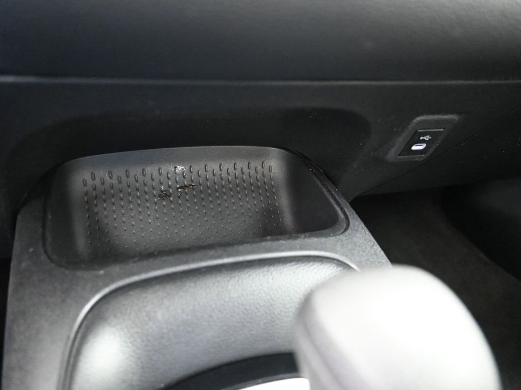 Used 2023 Toyota Corolla LE image 19