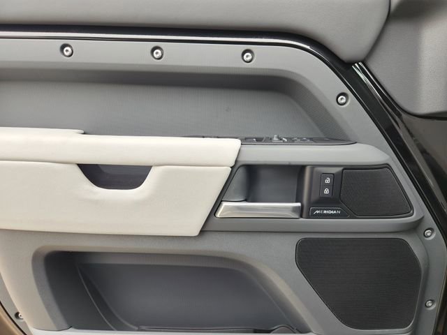 New 2026 Land Rover Defender 110 S AWD/4WD image 16