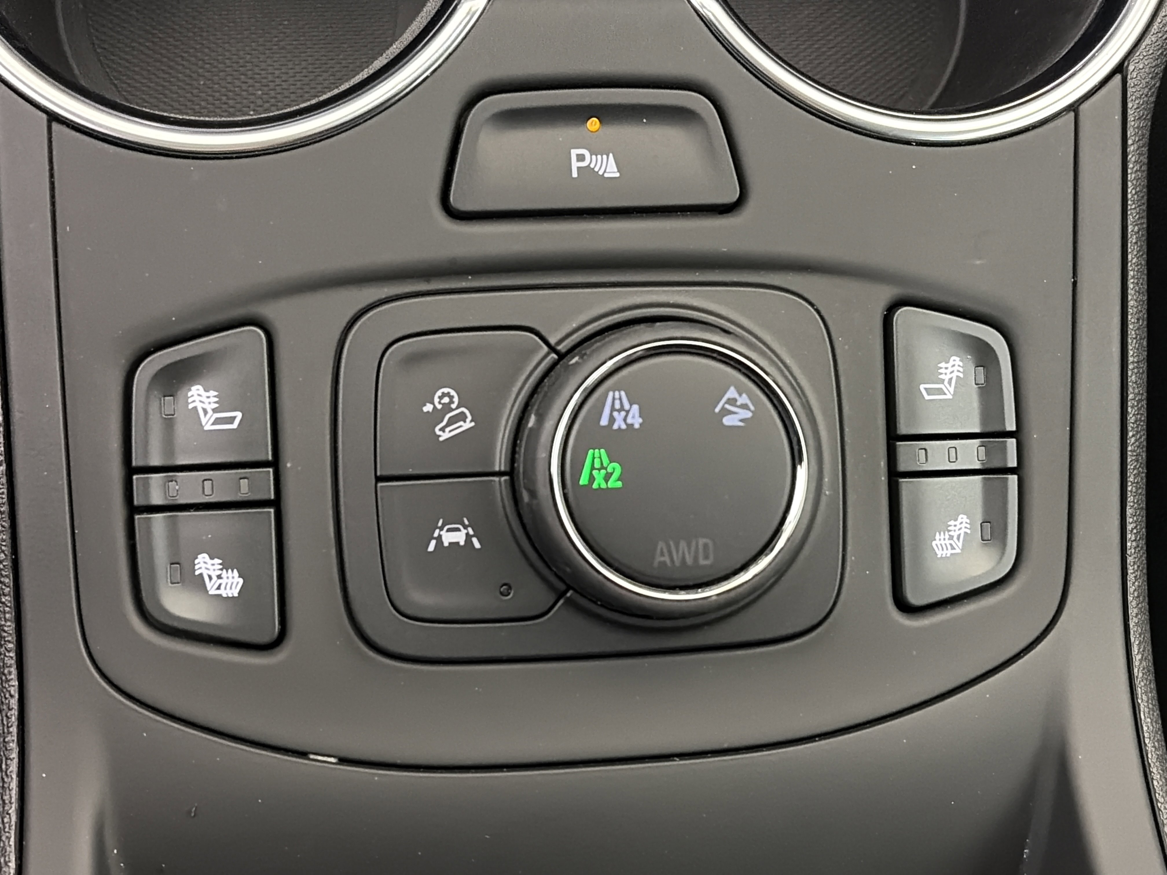 Certified 2024 GMC Terrain SLT w/ Infotainment Package II AWD/4WD image 27