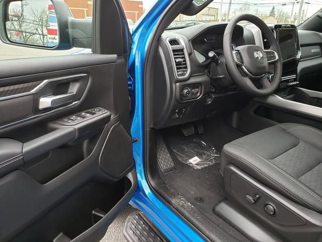 New 2026 RAM 1500 Big Horn AWD/4WD image 6