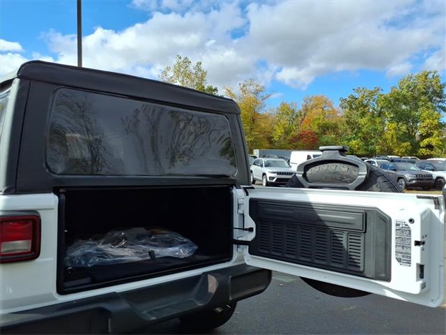 New 2026 Jeep Wrangler Sport S image 9