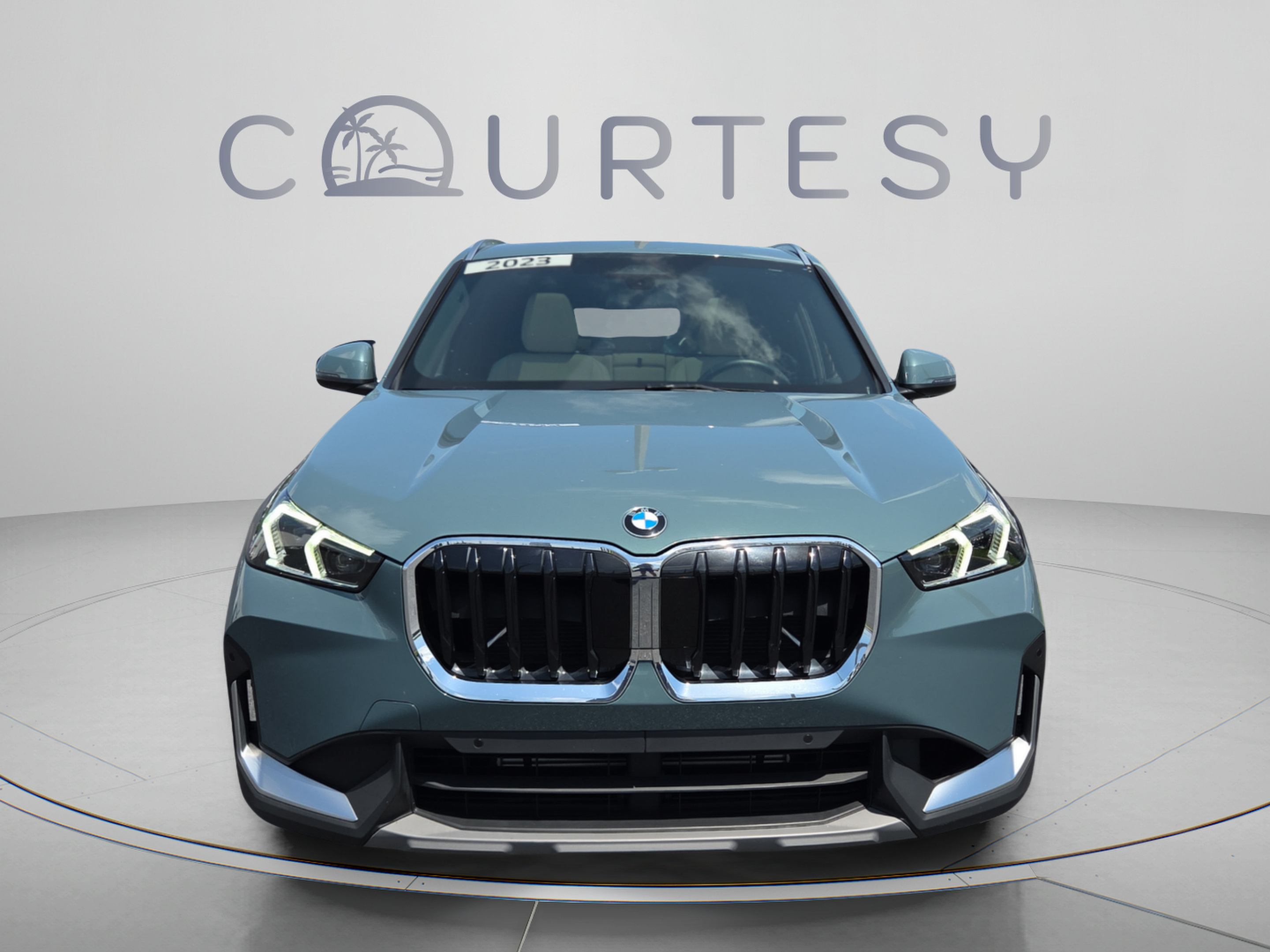 Used 2023 BMW X1 xDrive28i w/ Convenience Package AWD/4WD image 9
