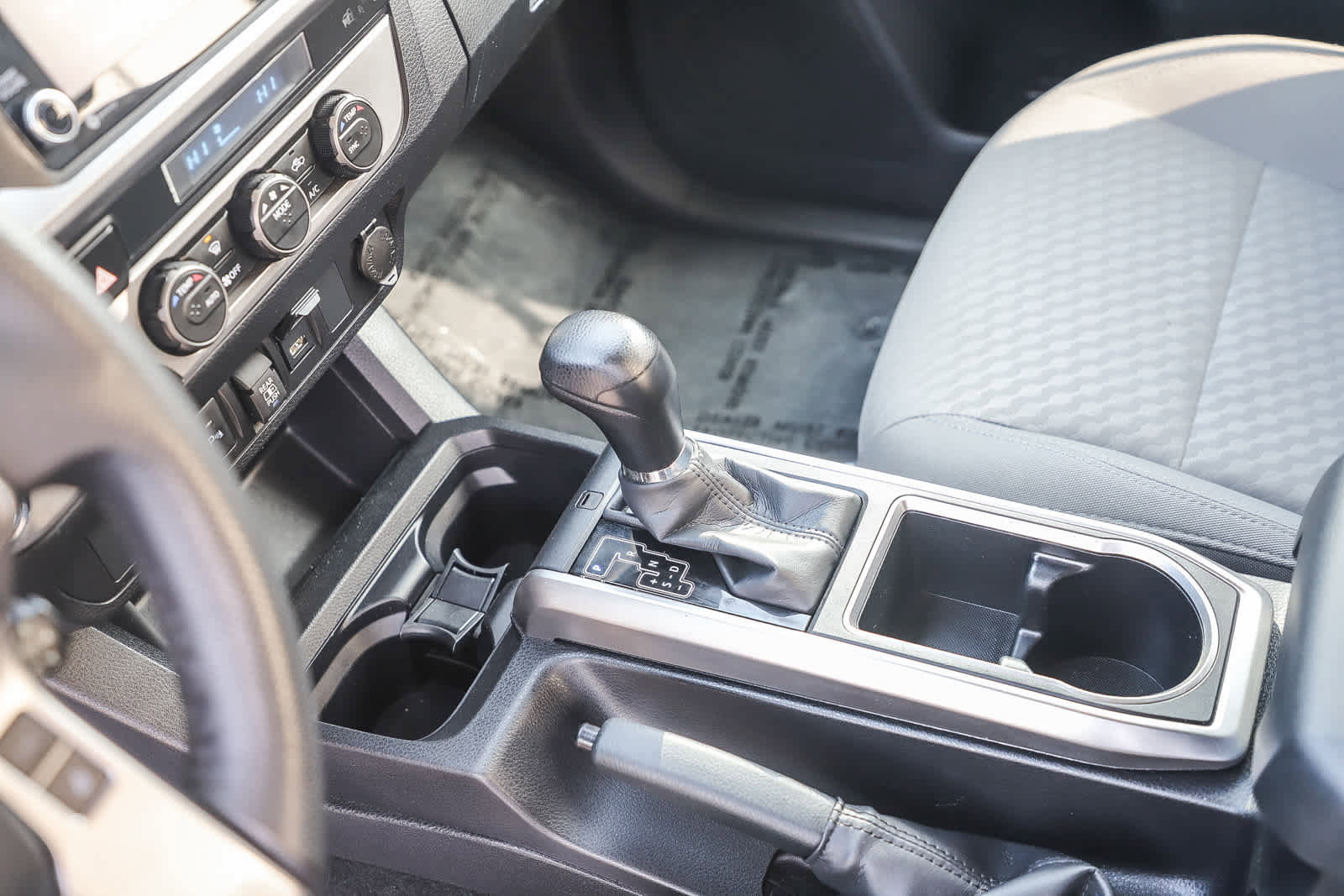 Used 2023 Toyota Tacoma SR5 image 20