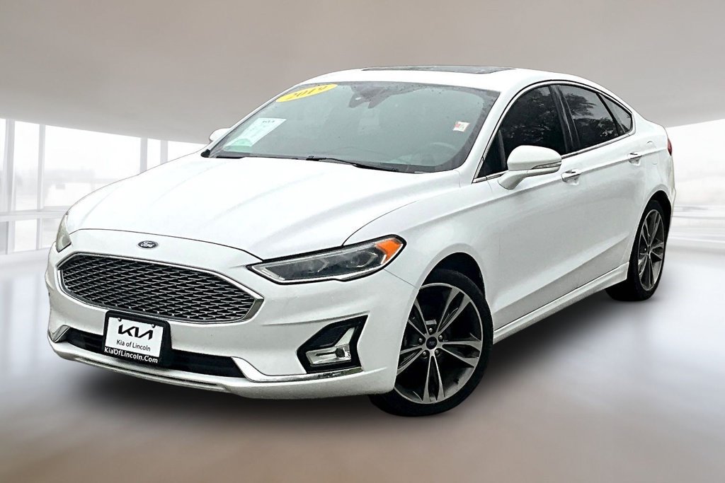 Used 2019 Ford Fusion Titanium AWD/4WD image 1