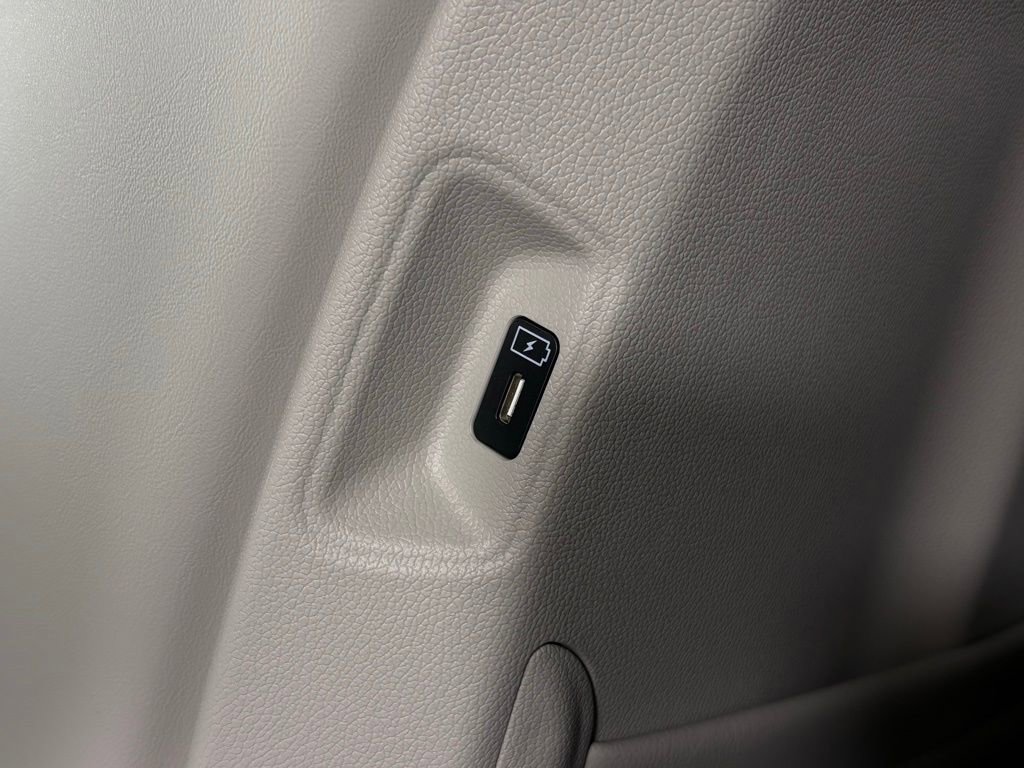 New 2026 Kia Sorento S image 36