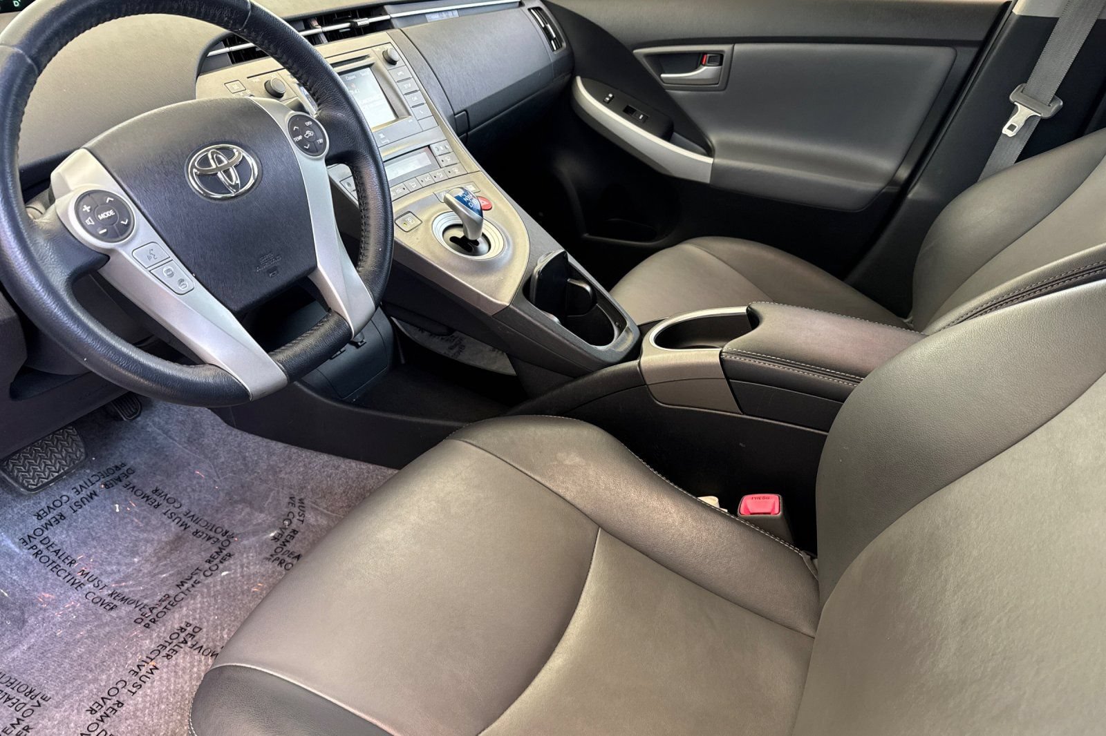 Used 2013 Toyota Prius Five FWD image 11