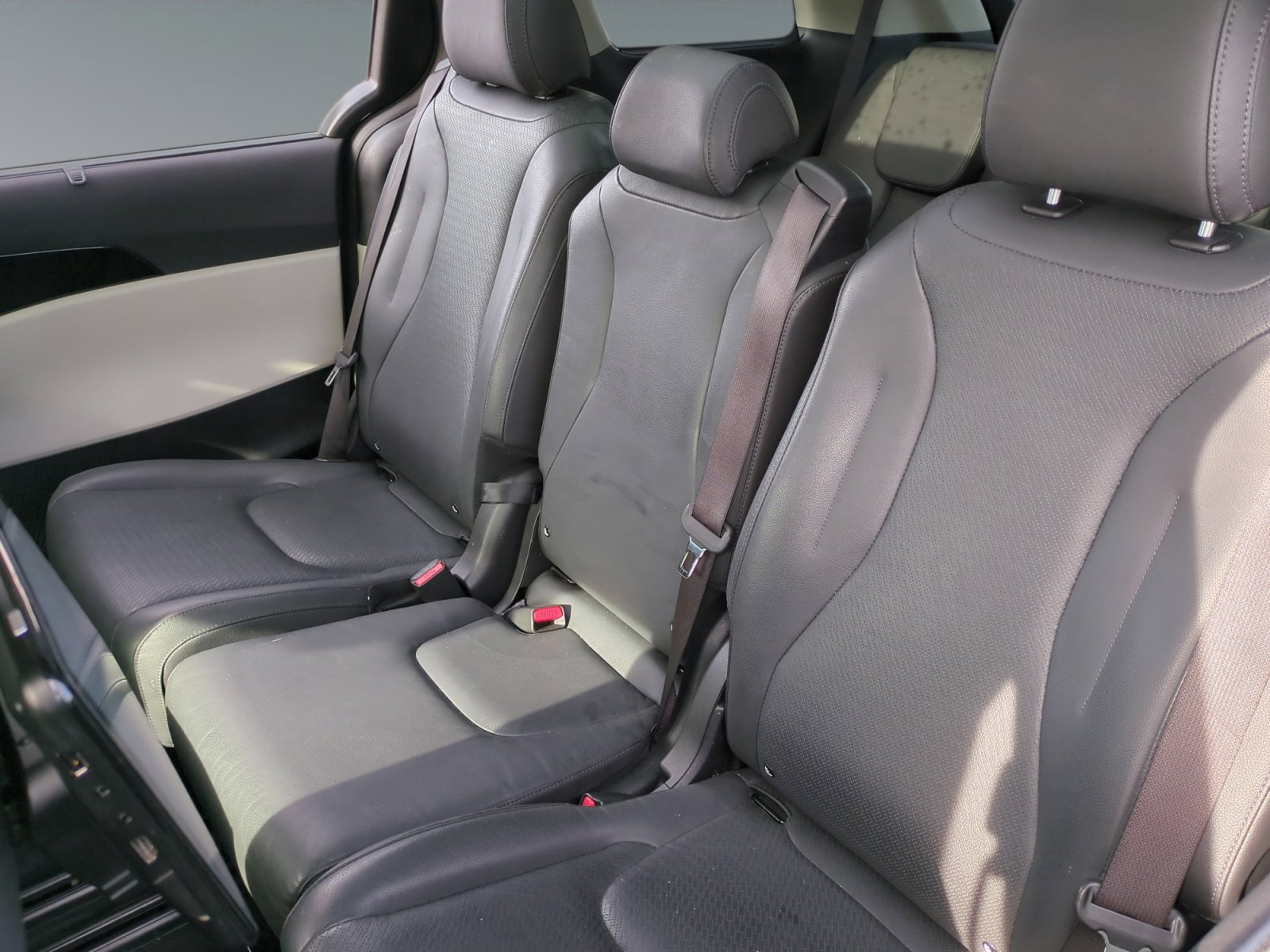 Used 2024 Kia Carnival SX Prestige FWD image 13