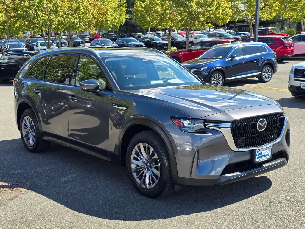 Certified 2024 MAZDA CX-90 Plug-In Hybrid w/ Preferred AWD/4WD image 3