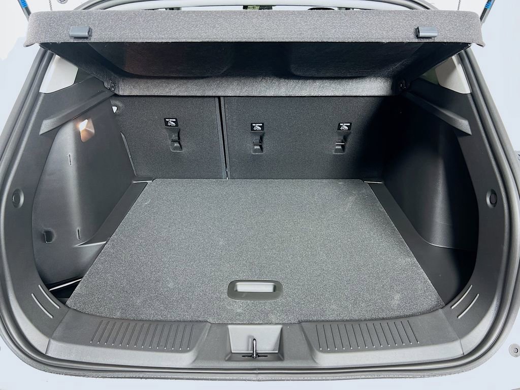 New 2026 Chevrolet Trax LT w/ Driver Confidence Package image 24