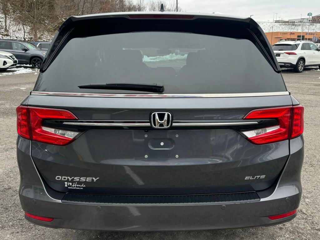 Used 2023 Honda Odyssey Elite image 6