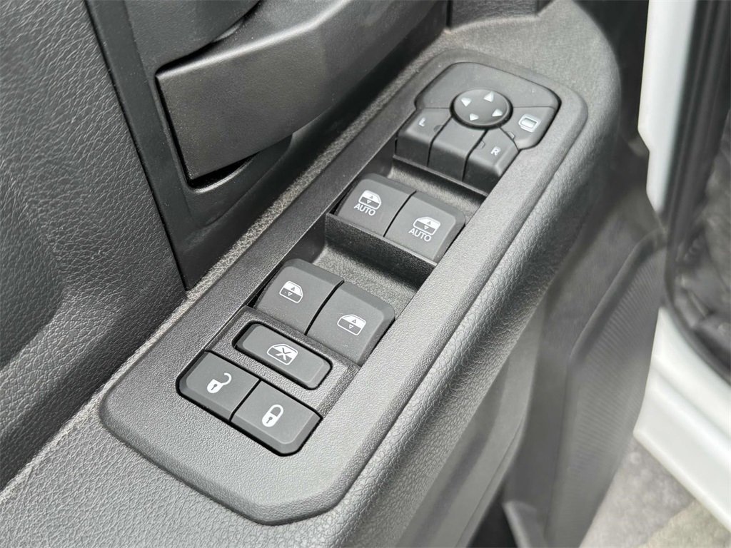 New 2025 RAM 3500 Tradesman image 27