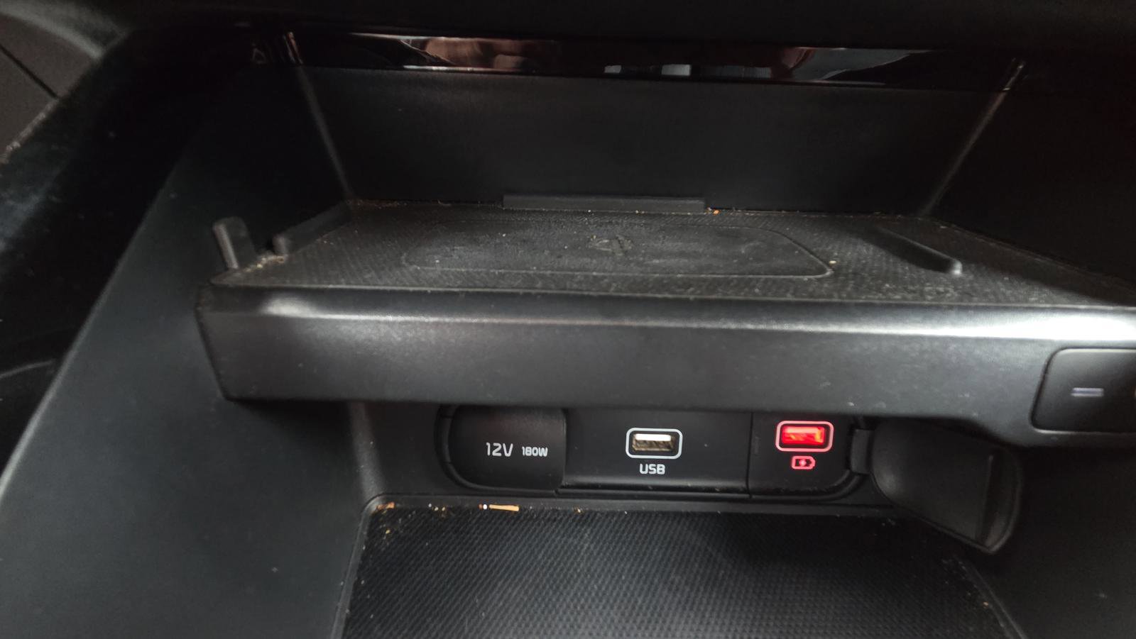 Used 2020 Kia Soul GT-Line Turbo FWD image 36