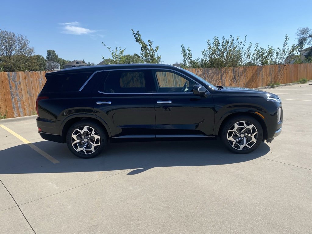 Used 2022 Hyundai Palisade Calligraphy image 7