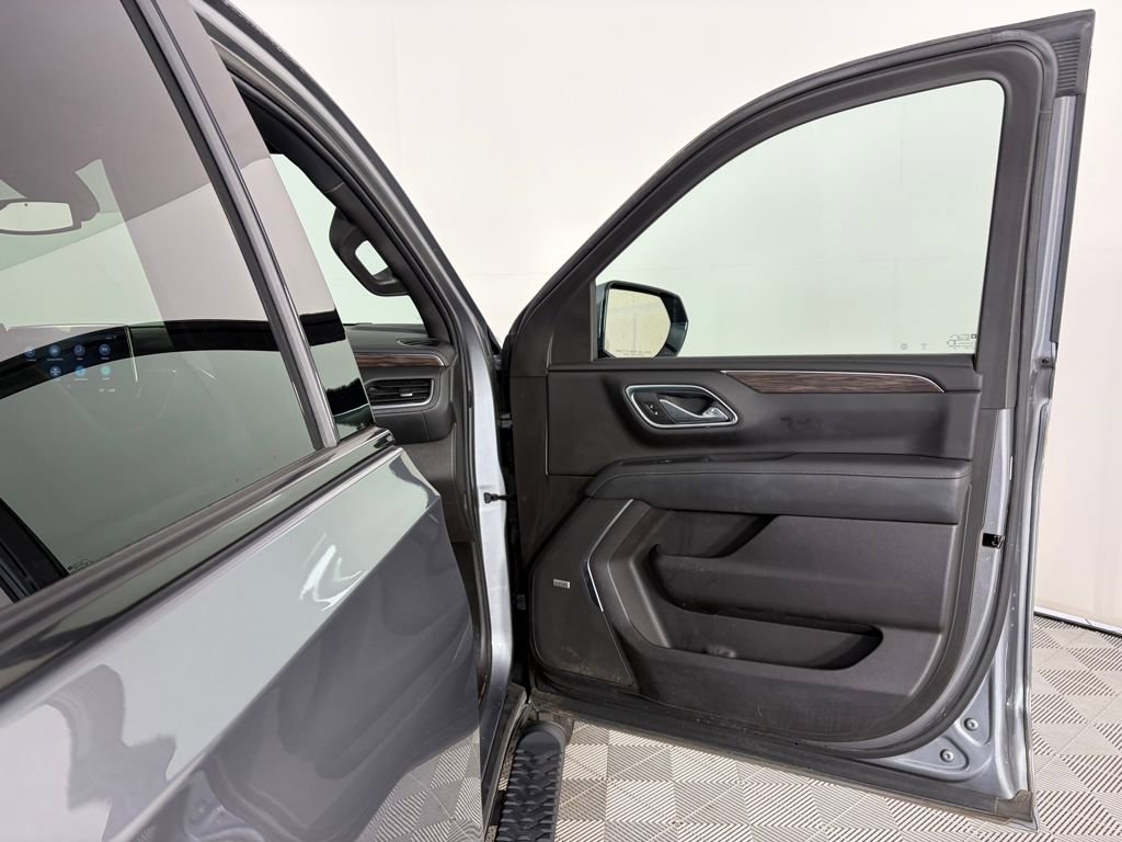 Used 2021 Chevrolet Tahoe Z71 AWD/4WD image 31