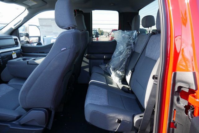 New 2026 Ford F250 XLT w/ FX4 Off-Road Package image 21