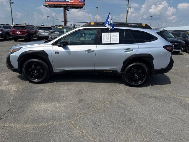 Certified 2022 Subaru Outback Wilderness w/ Wilderness Package AWD/4WD image 34