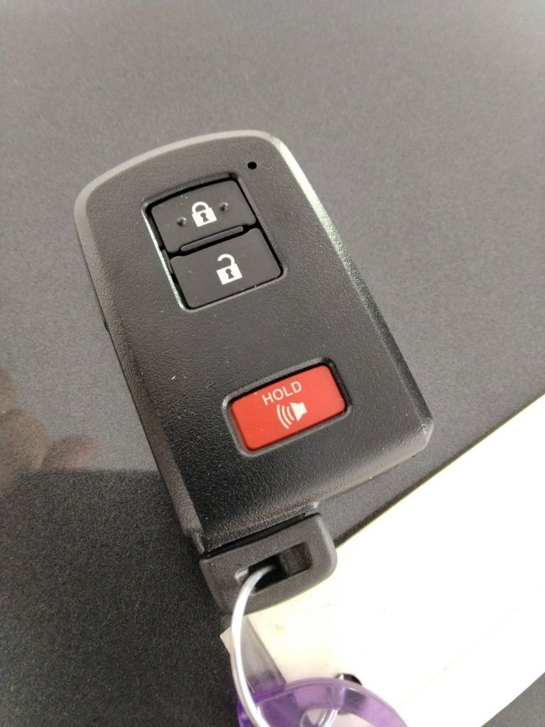 Used 2023 Toyota Tacoma SR5 w/ Technology Package image 38