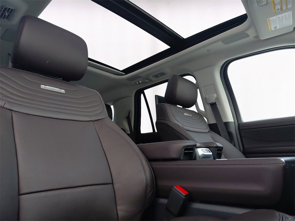 New 2026 Ford Expedition Platinum w/ Platinum Ultimate Package image 15