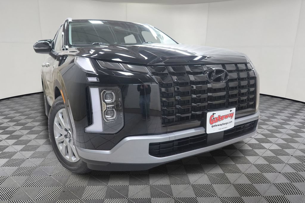 Used 2023 Hyundai Palisade SEL AWD/4WD image 2