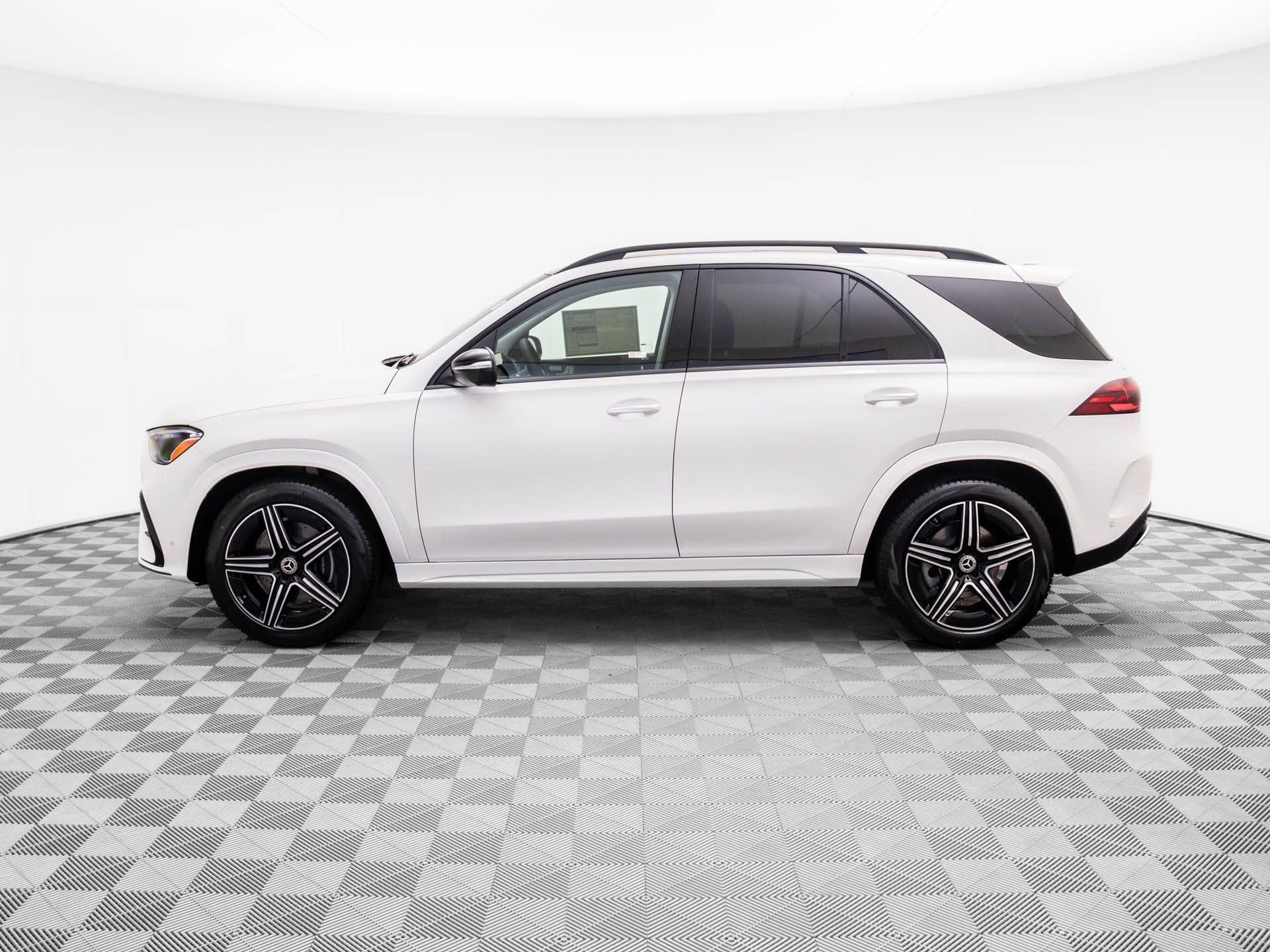 New 2026 Mercedes-Benz GLE 350 4MATIC image 2