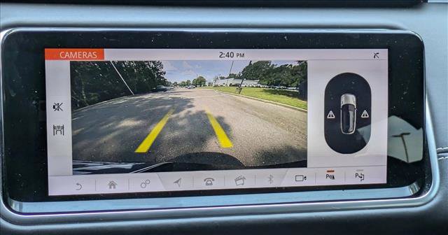 Used 2018 Land Rover Range Rover Velar R-Dynamic HSE AWD/4WD image 12