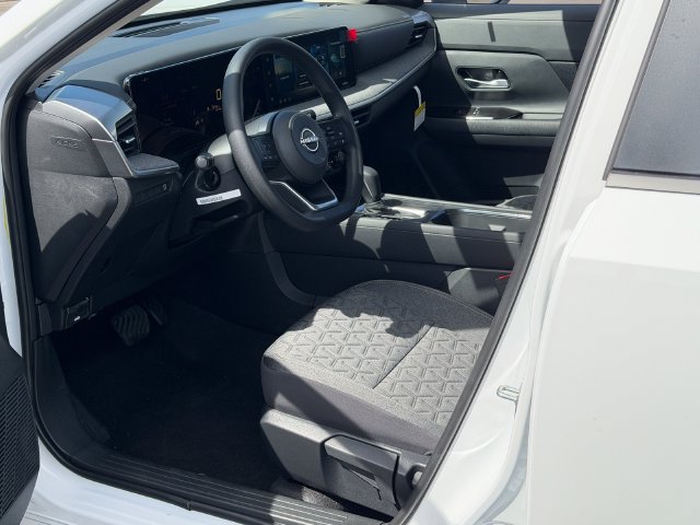 New 2027 Nissan Kicks SV FWD image 12