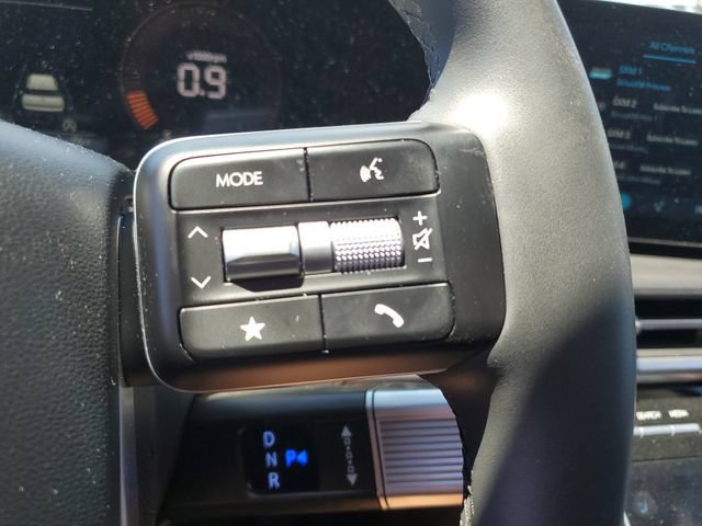 Certified 2025 Hyundai Santa Fe XRT AWD/4WD image 23