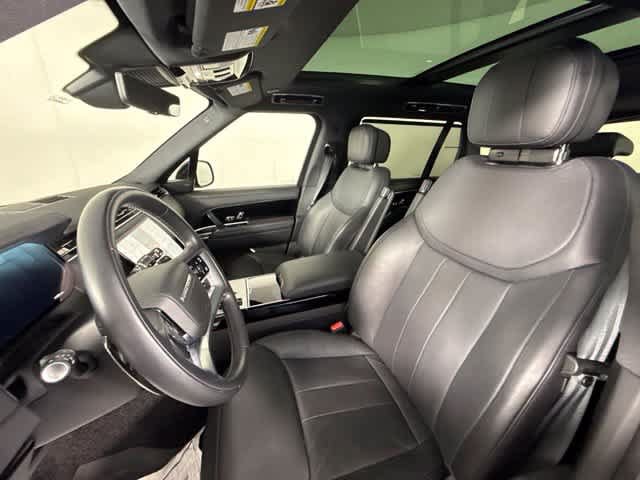 Used 2024 Land Rover Range Rover Long Wheelbase SE AWD/4WD image 6