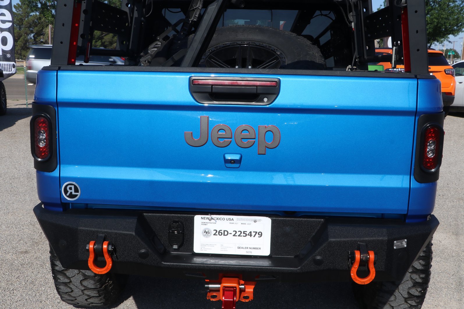 Used 2021 Jeep Gladiator Mojave AWD/4WD image 6