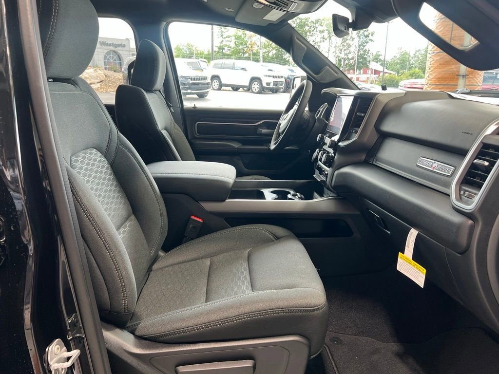 New 2026 RAM 1500 Lone Star AWD/4WD image 13