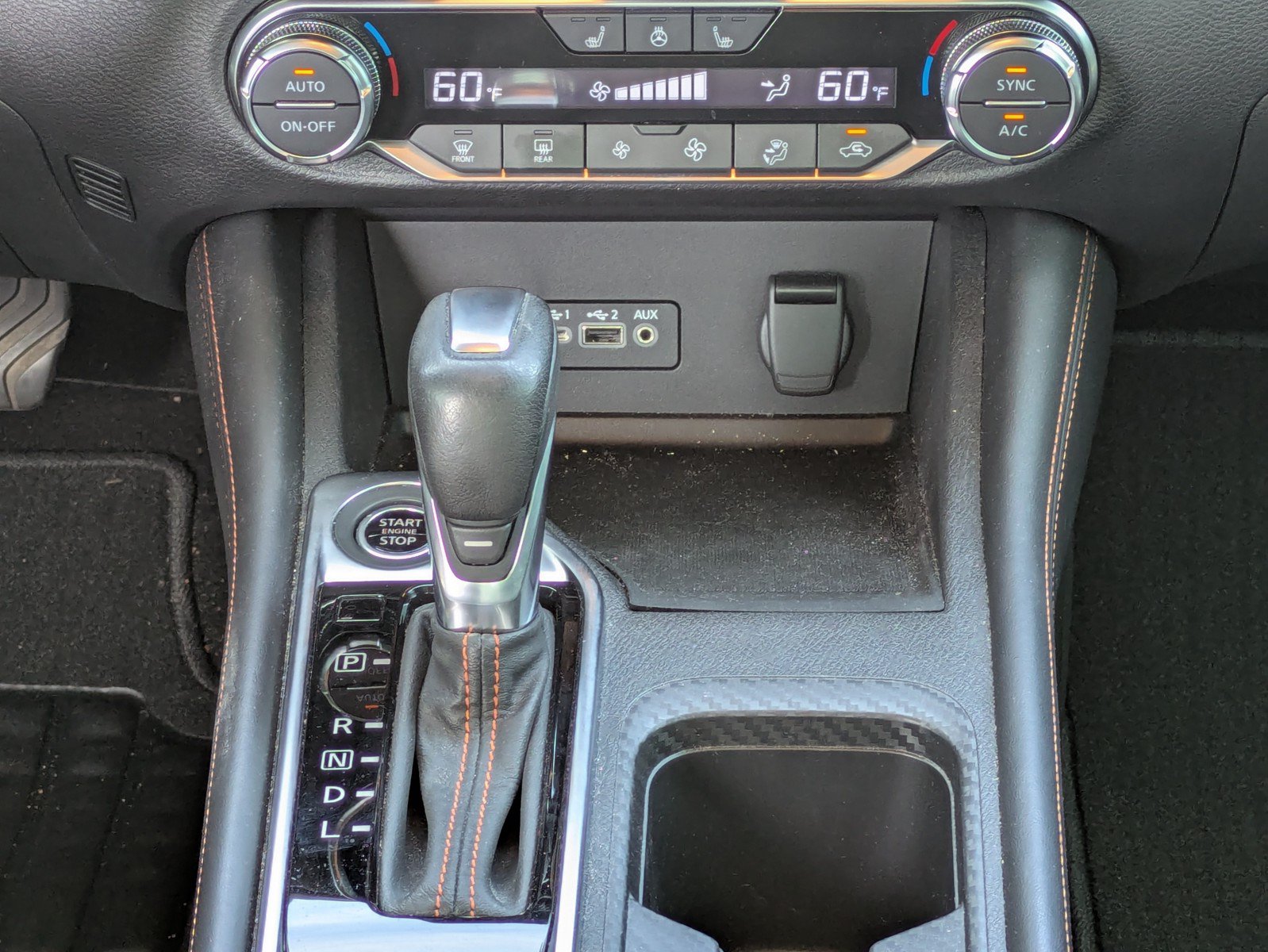 Used 2022 Nissan Sentra SR w/ SR Premium Package FWD image 15