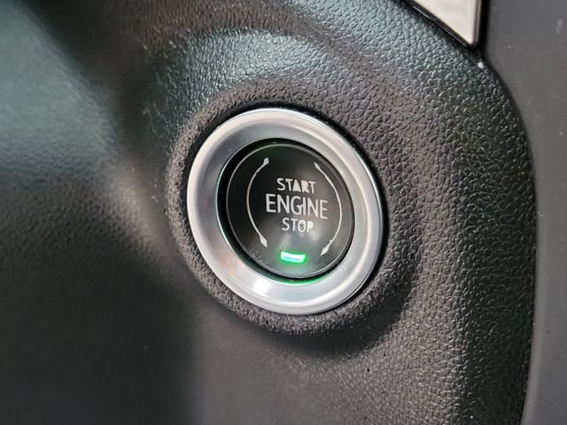 Used 2022 Chevrolet Silverado 1500 RST AWD/4WD image 32