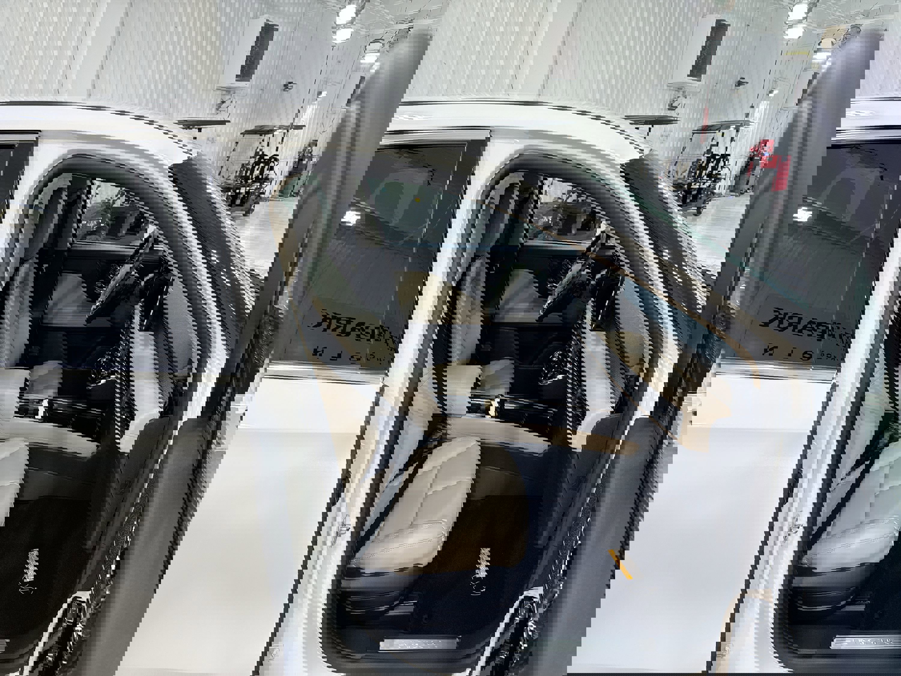 New 2026 Lincoln Corsair Premiere image 28