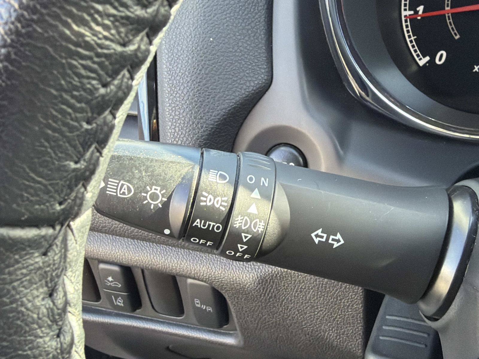 Used 2025 Mitsubishi Outlander Sport SE AWD/4WD image 29
