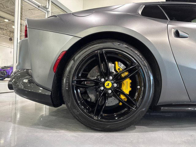 Used 2021 Ferrari 812 GTS RWD image 15