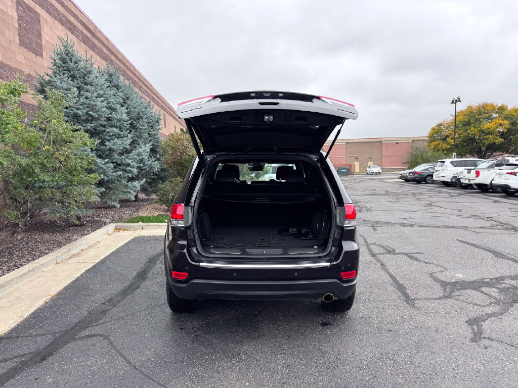 Used 2019 Jeep Grand Cherokee Limited w/ Luxury Group II AWD/4WD image 13