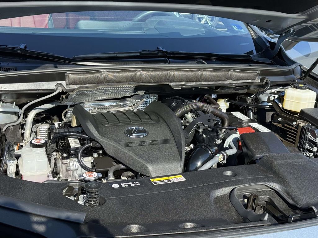 Used 2024 Lexus RX 350 F Sport w/ Technology Package image 28