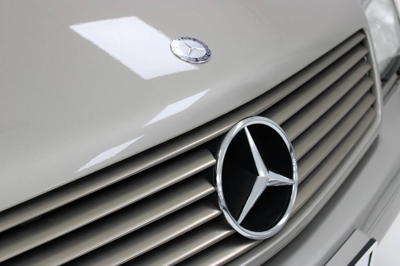 Used 1998 Mercedes-Benz SL 500 image 10