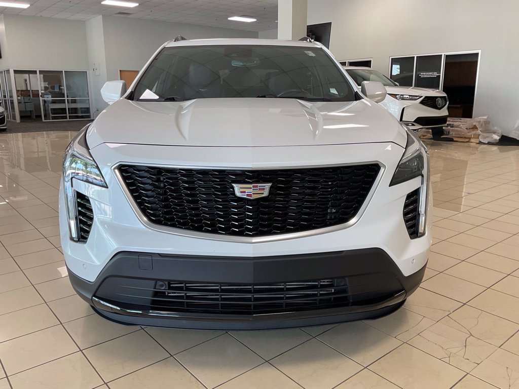 Used 2019 Cadillac XT4 Sport FWD image 2
