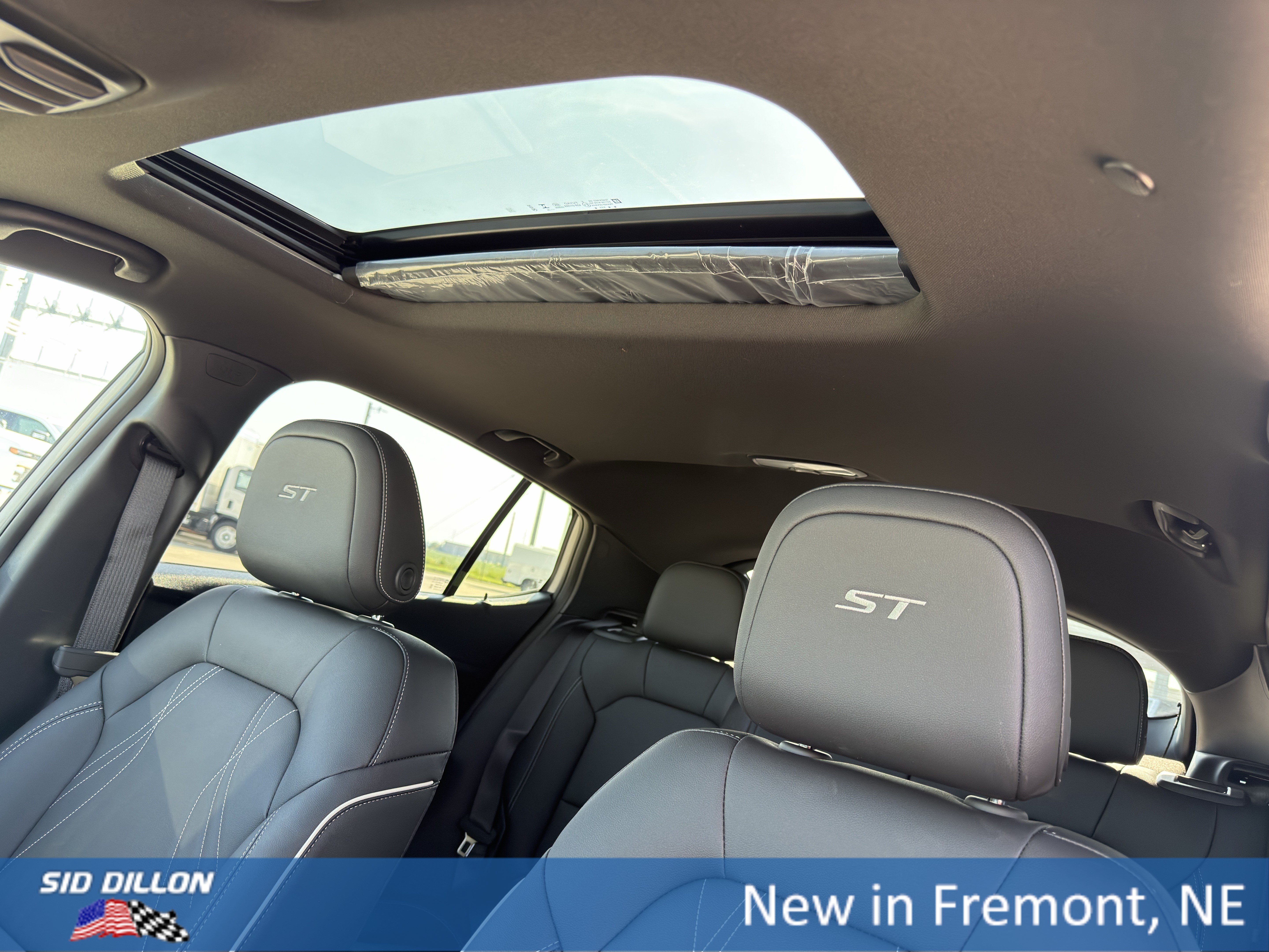 New 2026 Buick Envista Sport Touring w/ Studio Series FWD image 13
