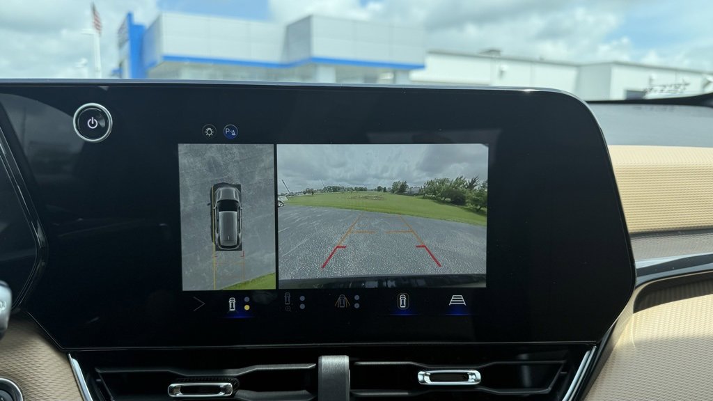 New 2026 Chevrolet Equinox ACTIV w/ Safety and Technology Package image 27