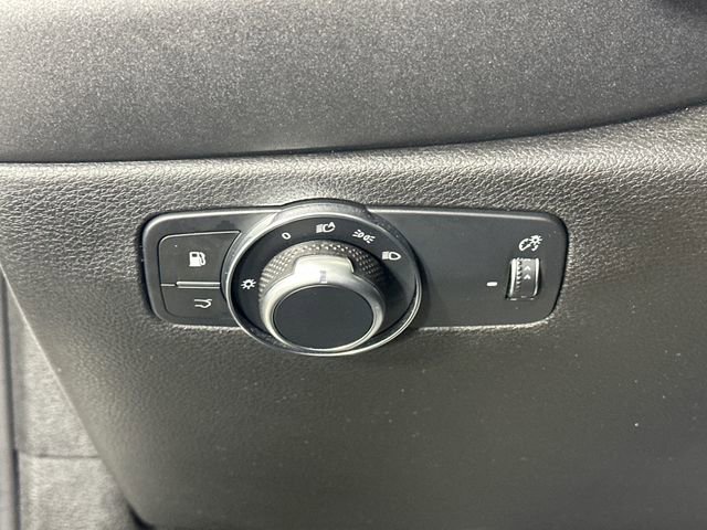 Used 2024 Alfa Romeo Tonale Ti w/ Premium Interior Package image 18