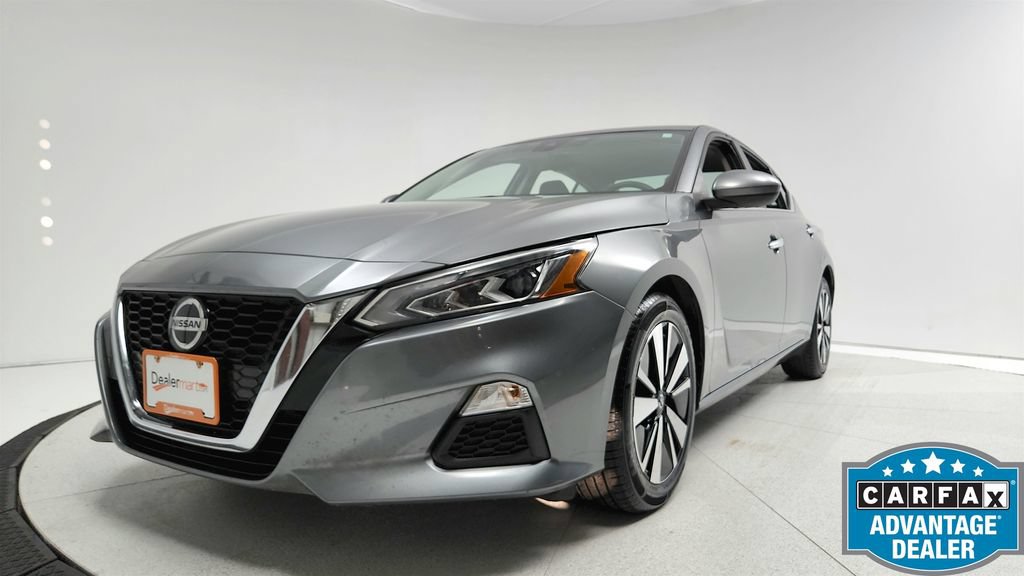Used 2022 Nissan Altima 2.5 SV FWD image 32
