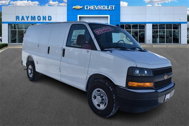 New 2025 Chevrolet Express 2500 Work Van w/ Driver Convenience Package image 10