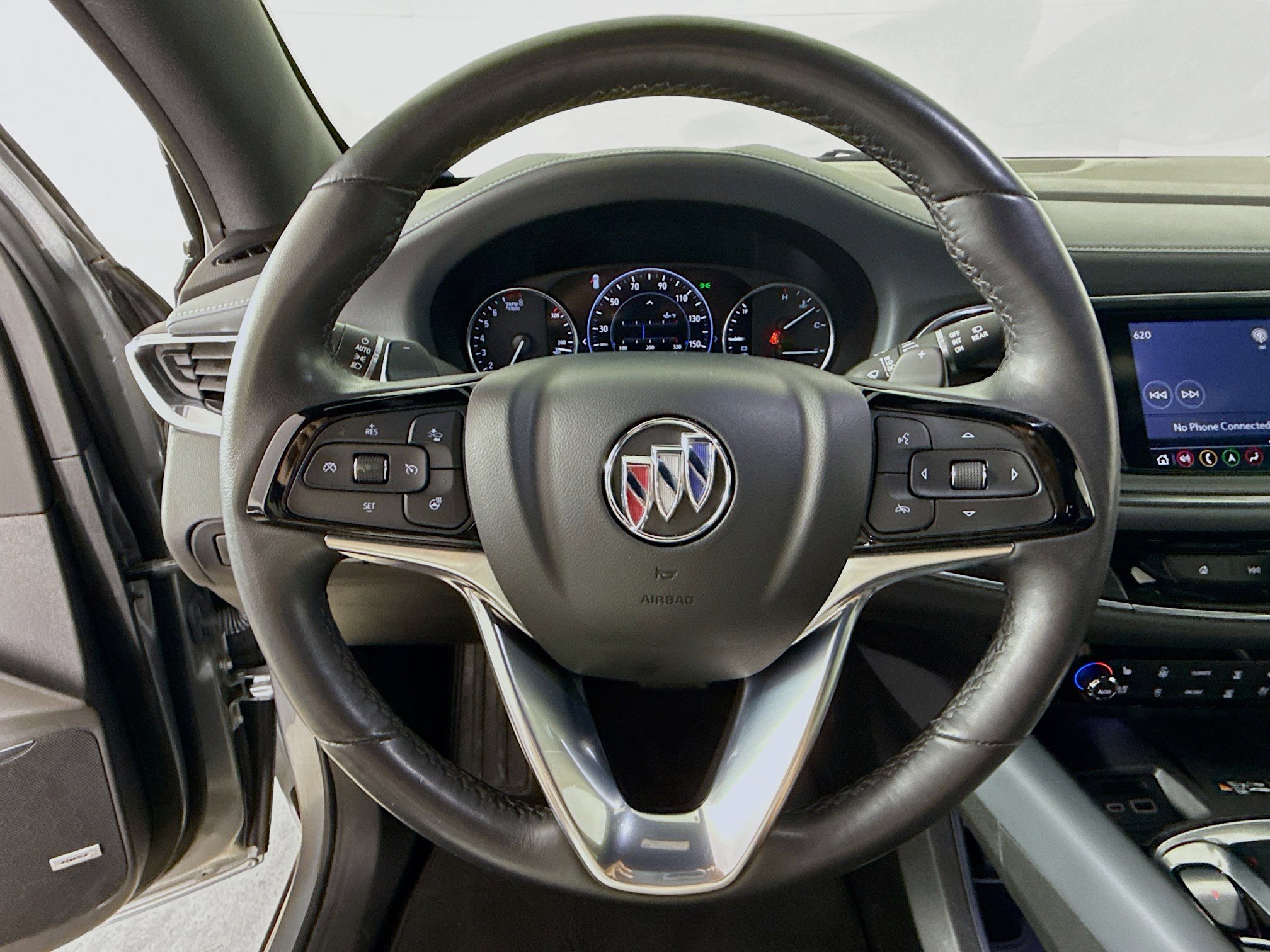 Used 2024 Buick Enclave Premium image 11