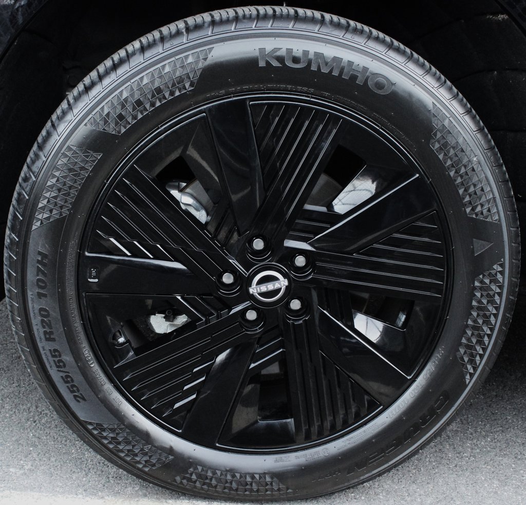 Certified 2025 Nissan Murano SV image 10