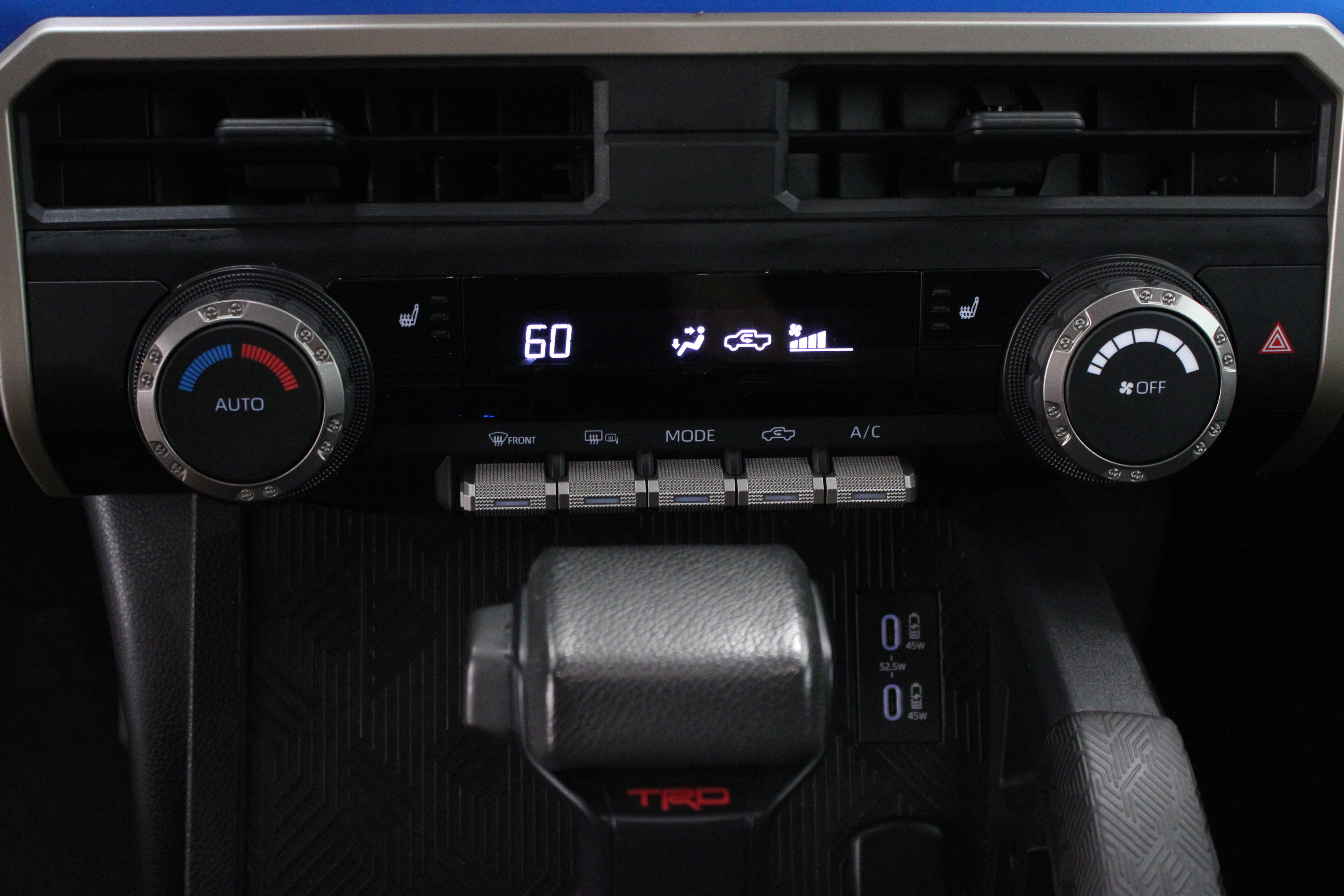 Used 2025 Toyota Tacoma TRD Off-Road AWD/4WD image 18