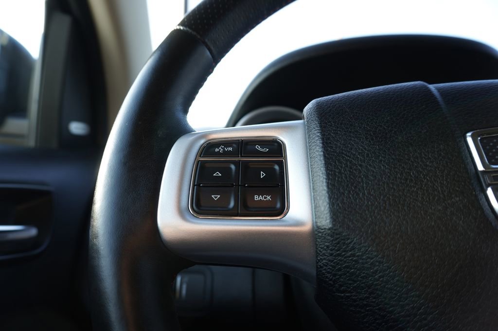 Used 2019 Dodge Journey GT w/ Blacktop Package image 19