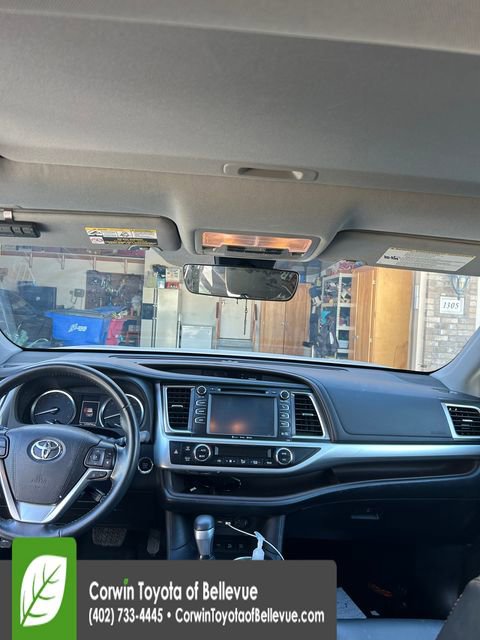 Used 2019 Toyota Highlander XLE w/ Protection Package #3 image 18